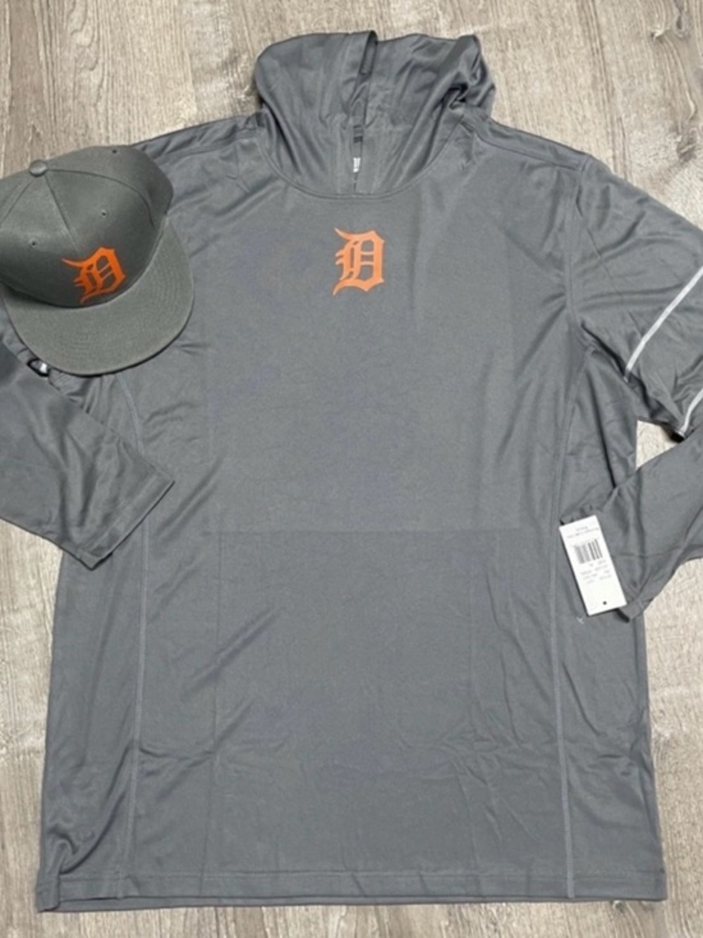 Detroit Tigers Grey Hoodie Pullover with Orange Logo and matching cap